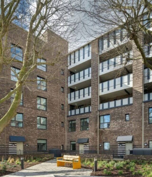 Tustin estate externals march26 15 768x512 credit bouygues